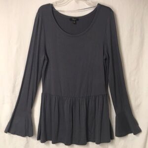 Cupio Women’s Top Size S Gray Peplum Bell Sleeves Soft Viscose Spandex